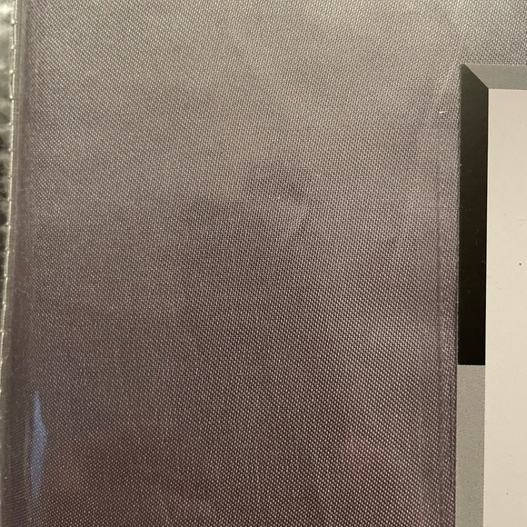 Luxury satin sleep in comfort twin sheet set-silver - Picture 5 of 5